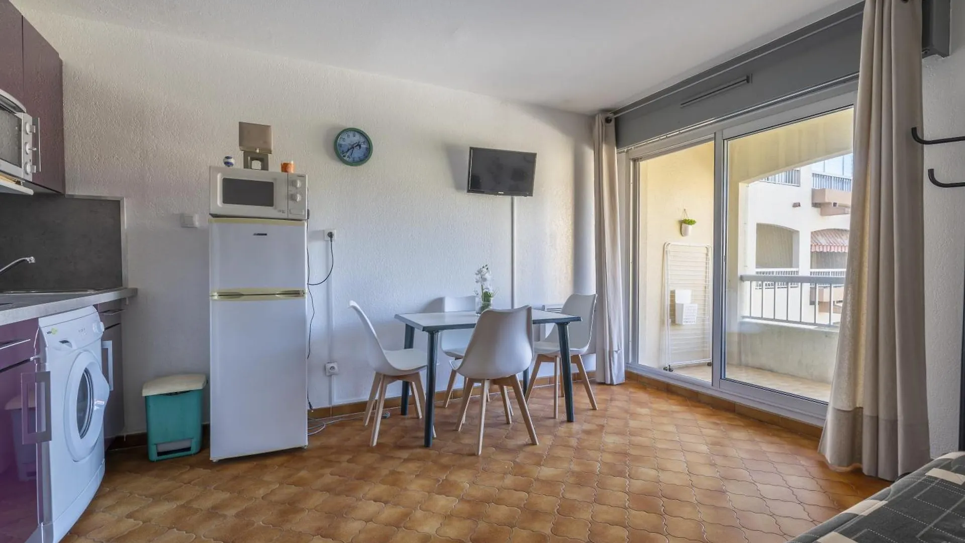 Studio Pour 4 Personnes Saint-Mandrier-sur-Mer France