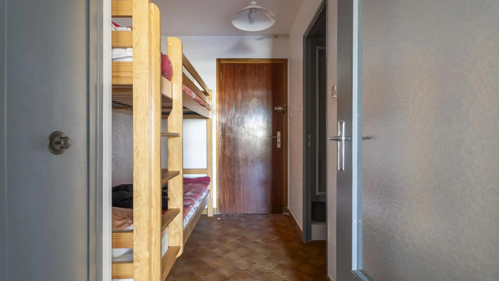 Apartment Studio Pour 4 Personnes Saint-Mandrier-sur-Mer
